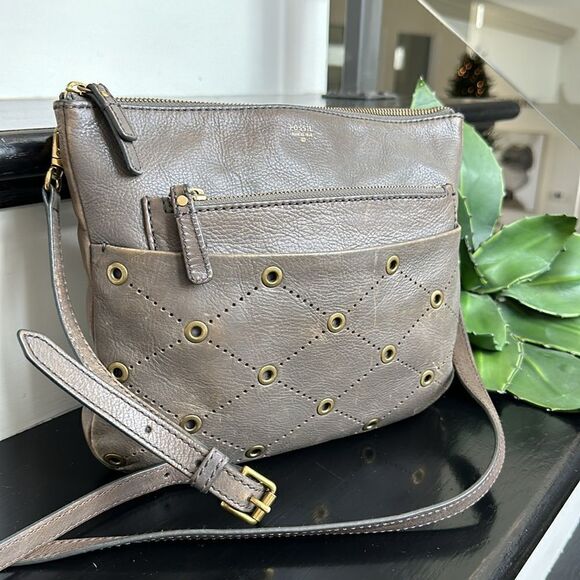 Fossil, genuine, leather Crossbody shoulder handbag purse taupe neutral - Picture 4 of 11